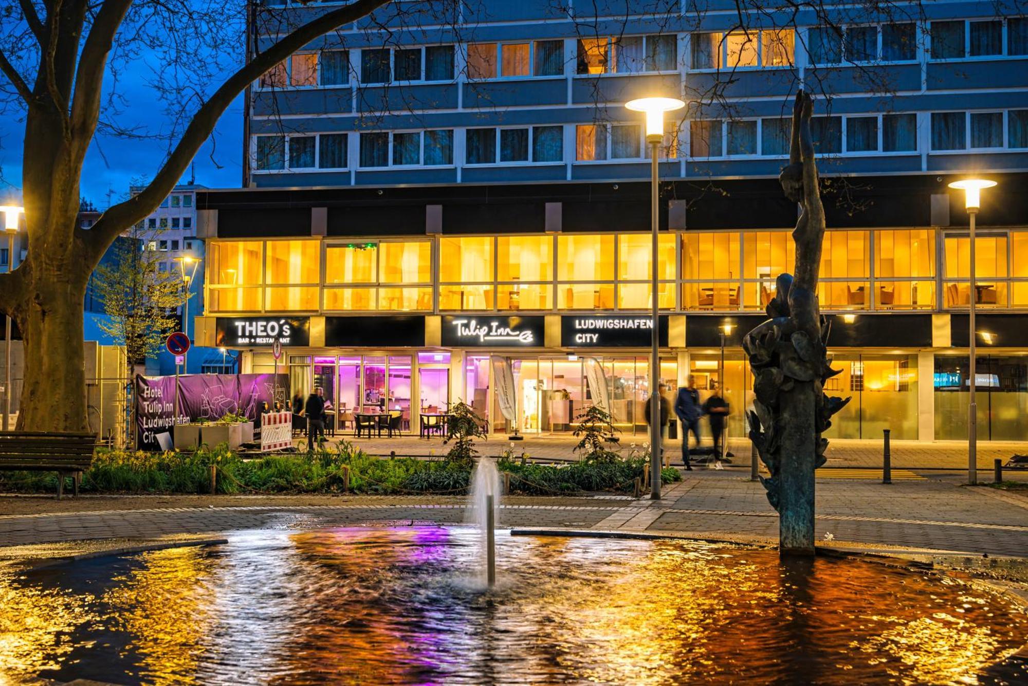 Tulip Inn Ludwigshafen City Екстериор снимка