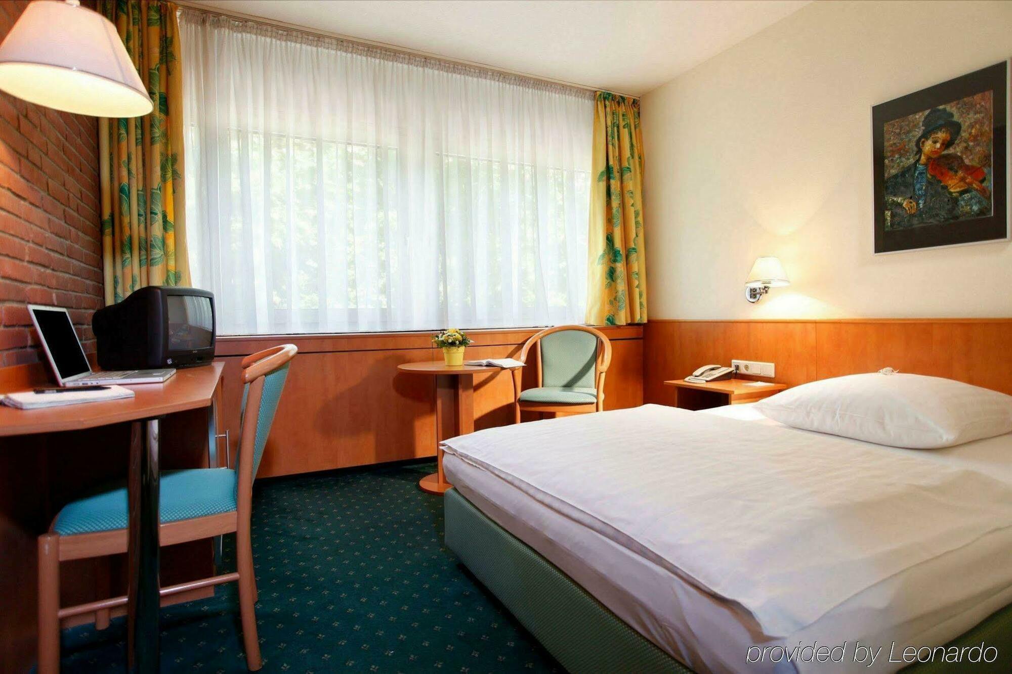 Tulip Inn Ludwigshafen City Екстериор снимка